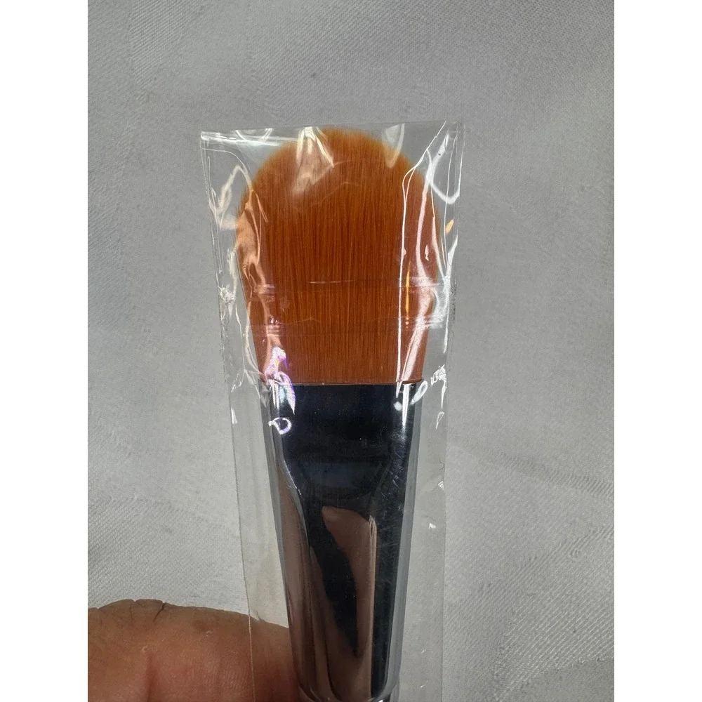 Morphe M707-3/4 Oval Foundation Brush Synthetic Bristles Black Silver New